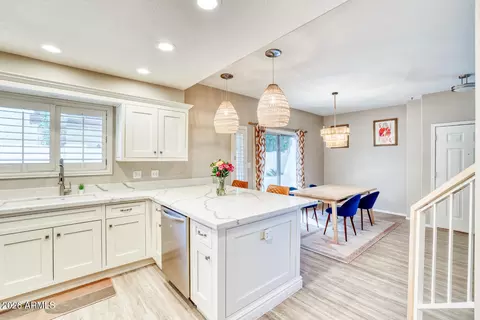Kitchen - 5011 E Hazel Dr #3, Phoenix, AZ 85044 photo 3 of 3
