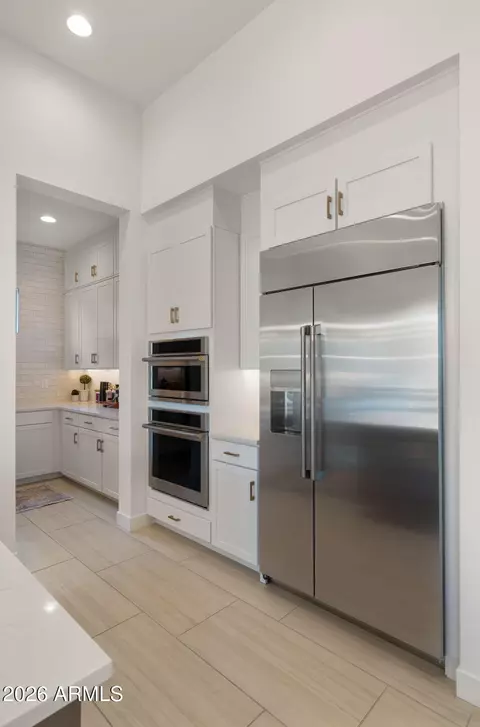 Kitchen - 9649 E Sector Dr, Mesa, AZ 85212 photo 4 of 8