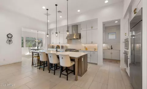 Kitchen - 9649 E Sector Dr, Mesa, AZ 85212 photo 2 of 8