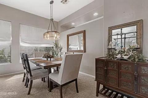 2107 E Beautiful Ln, Phoenix, AZ 85042 photo 9