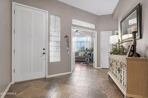 2107 E Beautiful Ln, Phoenix, AZ 85042 photo 5
