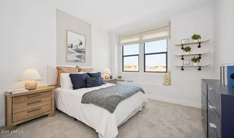 Bedroom - 95 E Windsor Dr, Gilbert, AZ 85296 photo 5 of 10
