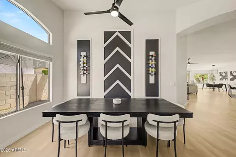 Dining - 1151 E Shannon St, Gilbert, AZ 85295 photo 2 of 4