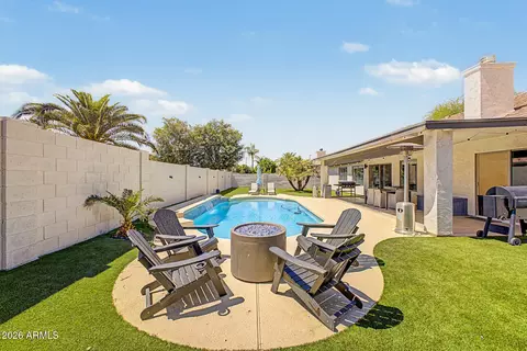 Exterior - 1151 E Shannon St, Gilbert, AZ 85295 photo 5 of 7