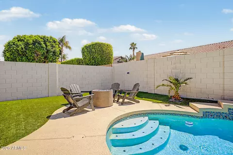 Exterior - 1151 E Shannon St, Gilbert, AZ 85295 photo 4 of 7