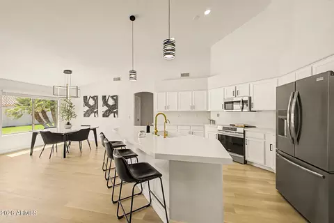 Kitchen - 1151 E Shannon St, Gilbert, AZ 85295 photo 3 of 6