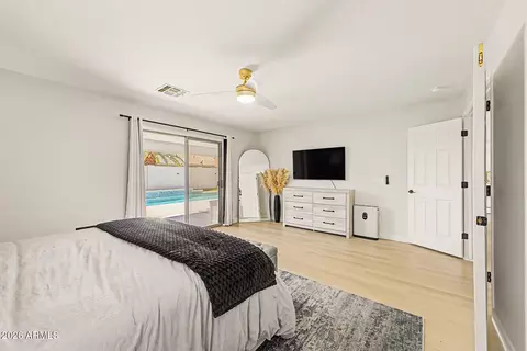 Bedroom - 1151 E Shannon St, Gilbert, AZ 85295 photo 2 of 6