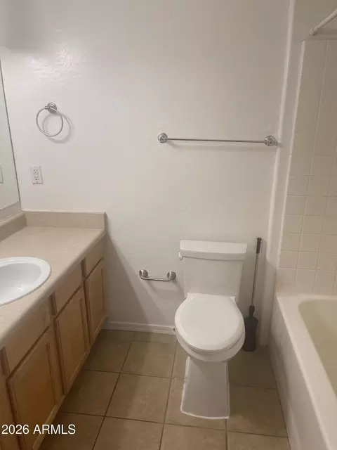 3301 Earll Dr #219, Phoenix, AZ 85018 photo 9
