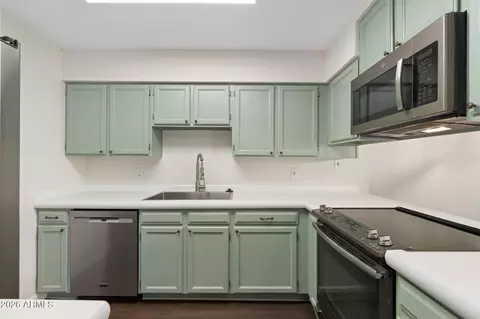 Kitchen - 3356 E Crescent Ave, Mesa, AZ 85204 photo 1 of 5