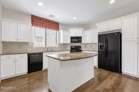 Kitchen - 4286 E Park Ave, Gilbert, AZ 85234 photo 3 of 5