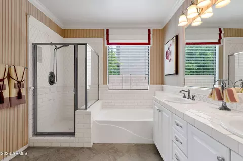 Bath - 4286 E Park Ave, Gilbert, AZ 85234 photo 3 of 4