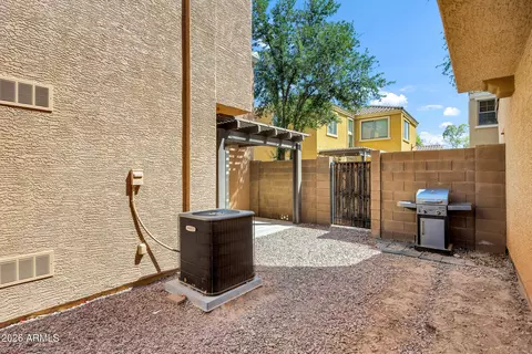 Exterior - 3139 E Harrison St, Gilbert, AZ 85295 photo 4 of 6