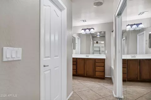 Entry Way - 3139 E Harrison St, Gilbert, AZ 85295 photo 5 of 5