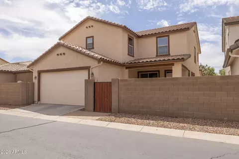 Exterior - 4132 E Devon Dr, Gilbert, AZ 85296 photo 9 of 18