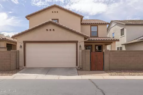 Exterior - 4132 E Devon Dr, Gilbert, AZ 85296 photo 8 of 18