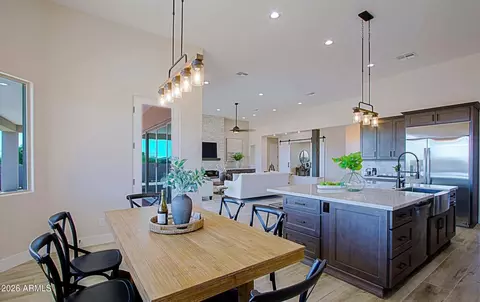 Dining - 19 E Desert Hills Dr, Phoenix, AZ 85086 photo 1 of 1