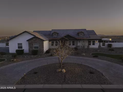 9491 W Coral Mountain Dr, Casa Grande, AZ 85194