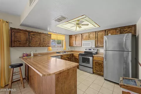 Kitchen - 3951 E Gable Ave, Mesa, AZ 85206 photo 1 of 3