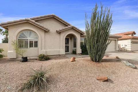 11135 Elmhurst Dr, Sun Lakes, AZ 85248