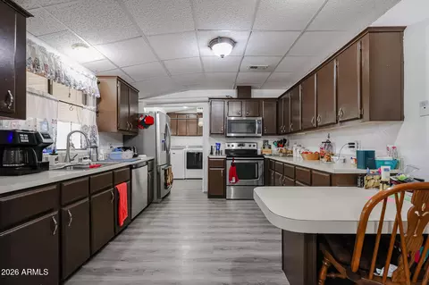 880 E 4th Ave, Apache Junction, AZ 85119 photo 14