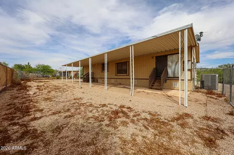 880 E 4th Ave, Apache Junction, AZ 85119 photo 3