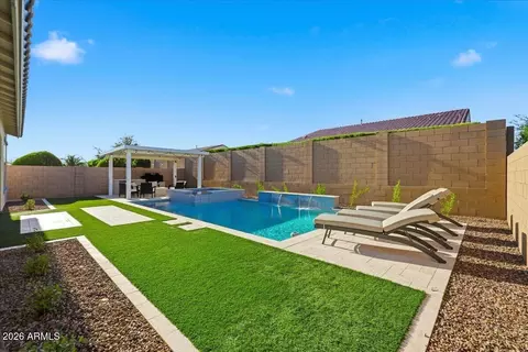Exterior - 10652 E Tarragon Ave, Mesa, AZ 85212 photo 2 of 6