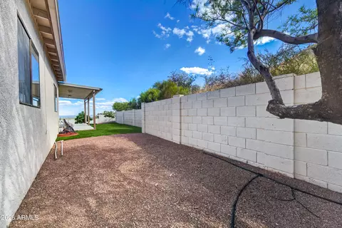 Exterior - 3150 E Astro St, Hereford, AZ 85615 photo 7 of 9