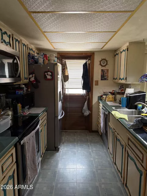 204 E Fleet Dr, Tempe, AZ 85283 photo 4