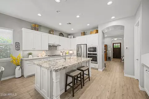 Kitchen - 3560 E Appaloosa Rd, Gilbert, AZ 85296 photo 2 of 5