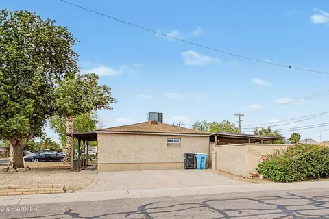 Exterior - 8221 N 29th Dr, Phoenix, AZ 85051 photo 7 of 7