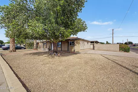 Exterior - 8221 N 29th Dr, Phoenix, AZ 85051 photo 3 of 7