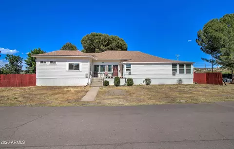 5649 S Miami Gardens Dr, Miami, AZ 85539