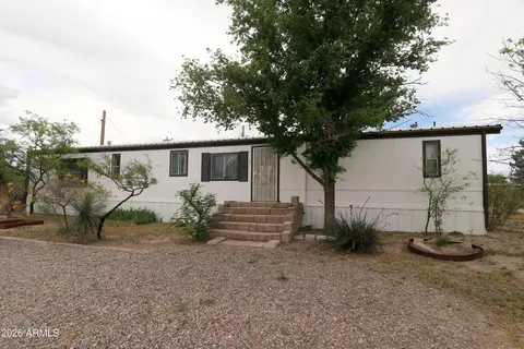 921 N Arizona Ave, Willcox, AZ 85643