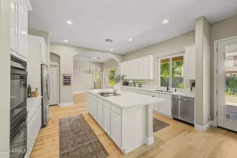 Kitchen - 2886 E Washington Ave, Gilbert, AZ 85234 photo 2 of 3