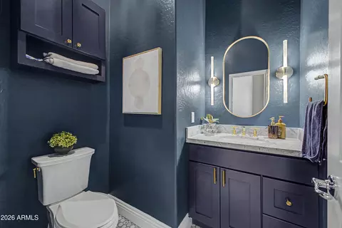 Bath - 2886 E Washington Ave, Gilbert, AZ 85234 photo 6 of 6