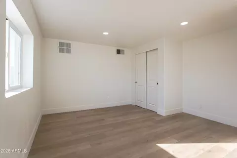 Bedroom - 3451 E Thunderbird Rd, Phoenix, AZ 85032 photo 3 of 6