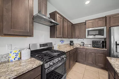 Kitchen - 821 E Silver Fox Way, Phoenix, AZ 85048 photo 3 of 3