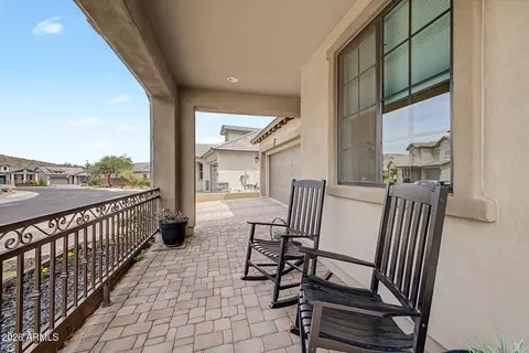 Exterior - 821 E Silver Fox Way, Phoenix, AZ 85048 photo 3 of 4