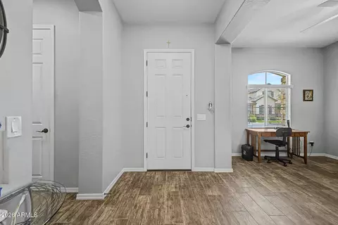 Entry Way - 4397 Evelyn St, Gilbert, AZ 85295 photo 1 of 4