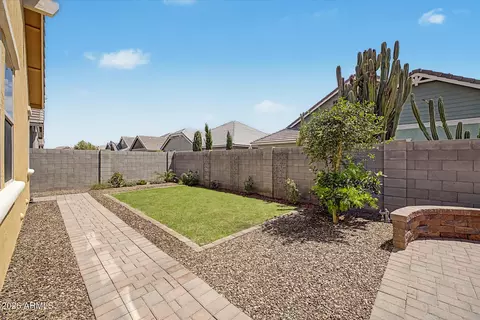 Exterior - 4397 Evelyn St, Gilbert, AZ 85295 photo 5 of 8