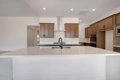Kitchen - 821 W J Waltz Way, Apache Junction, AZ 85120 photo 5 of 5