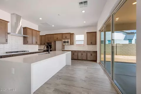 Kitchen - 821 W J Waltz Way, Apache Junction, AZ 85120 photo 1 of 5