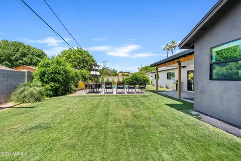Exterior - 6706 N 12th Way, Phoenix, AZ 85014 photo 8 of 8