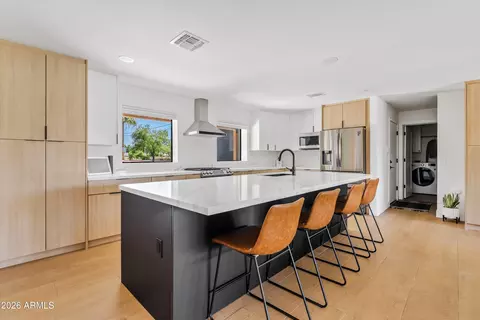 Kitchen - 6706 N 12th Way, Phoenix, AZ 85014 photo 1 of 7