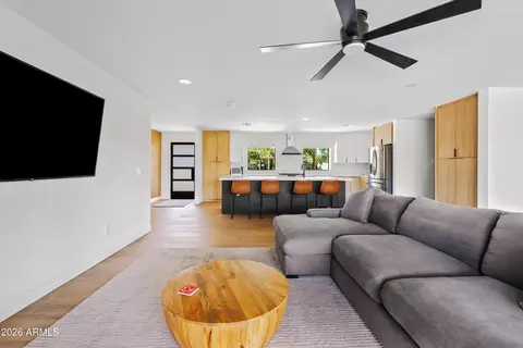 Other - 6706 N 12th Way, Phoenix, AZ 85014 photo 3 of 8