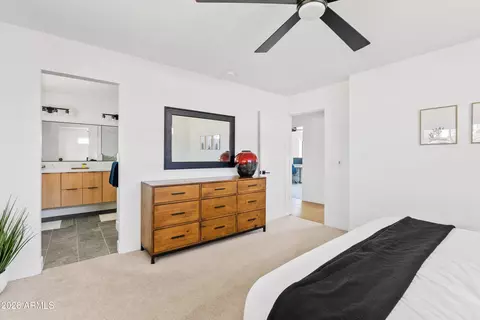 Bedroom - 6706 N 12th Way, Phoenix, AZ 85014 photo 4 of 6