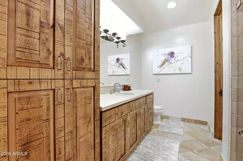Bath - 2410 E Golden Aster Cir, Payson, AZ 85541 photo 5 of 8