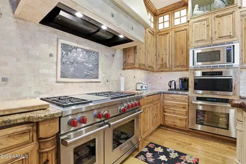 Kitchen - 2410 E Golden Aster Cir, Payson, AZ 85541 photo 2 of 6