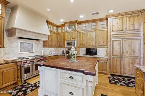 Kitchen - 2410 E Golden Aster Cir, Payson, AZ 85541 photo 5 of 6