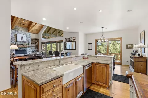 Kitchen - 2410 E Golden Aster Cir, Payson, AZ 85541 photo 6 of 6